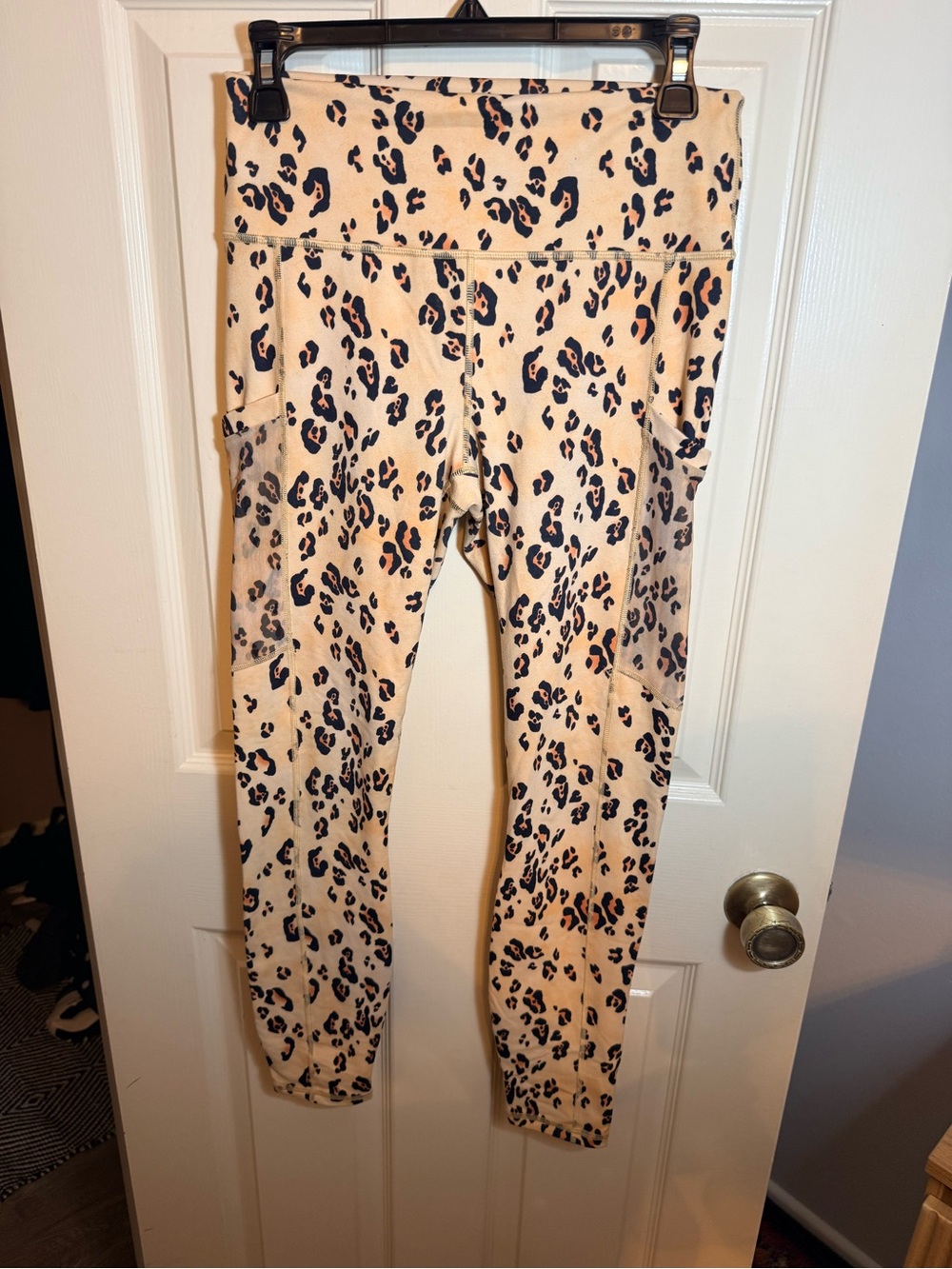 Fabletics Powehold Leopard Print Leggings (discontinued print) large